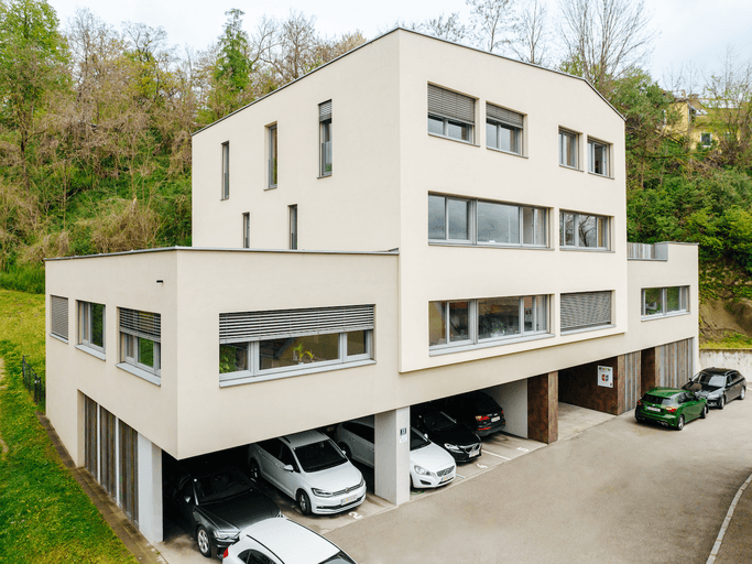 CARE SOLUTIONS GmbH 3