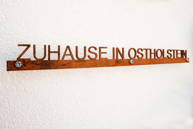 WOHNUNGSBAUGESELLSCHAFT OSTHOLSTEIN mbH 4
